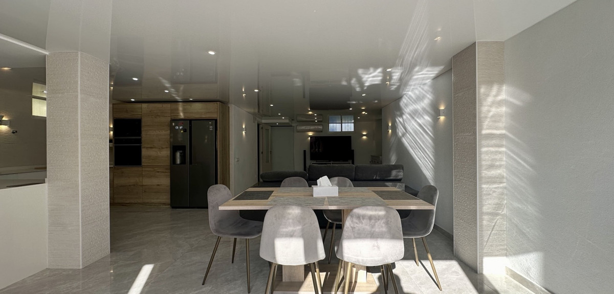 Huis te koop in Los Altos | 3 slaapkamers H5251834