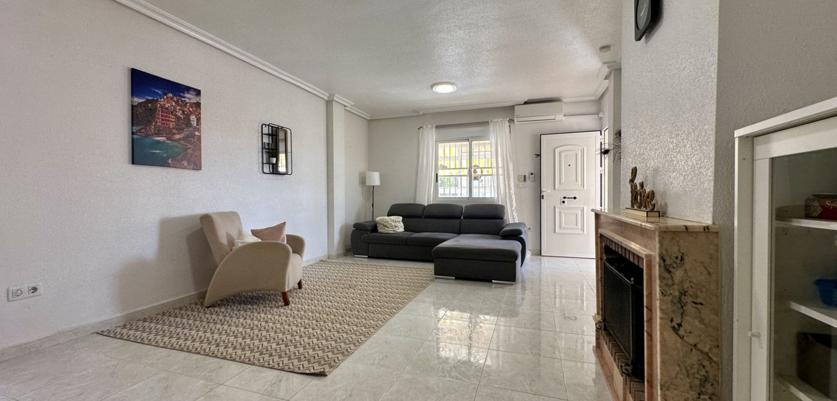 Huis te koop in Los Altos | 3 slaapkamers H5251834