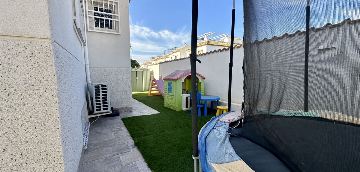 Huis te koop in Los Altos | 3 slaapkamers H5251834