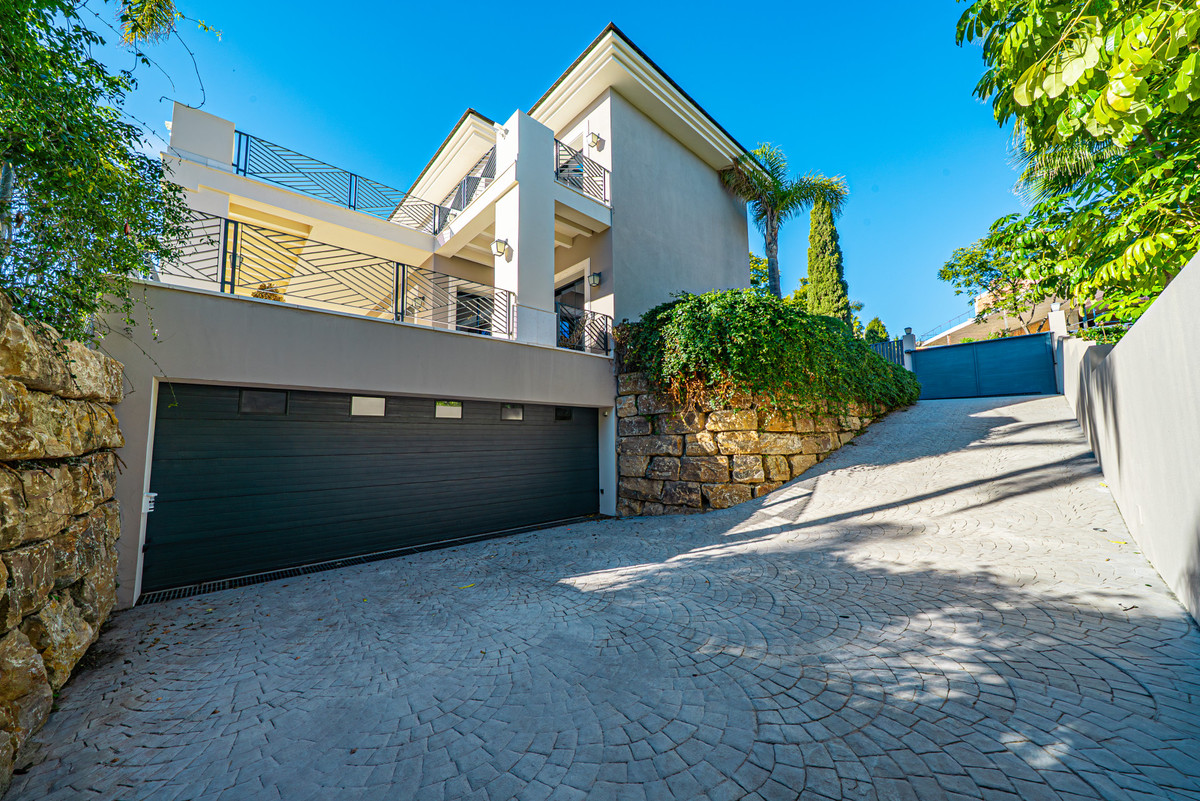 Huis te koop in Los Flamingos | 6 slaapkamers H4229695