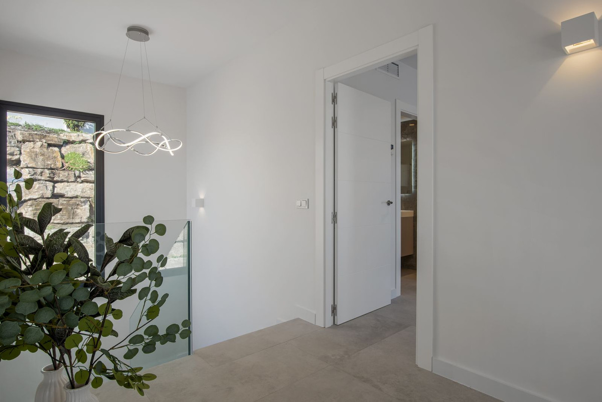 Property main view 36