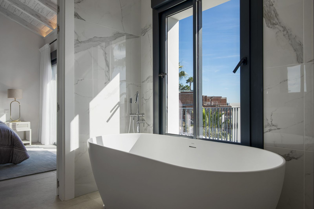 Property main view 40