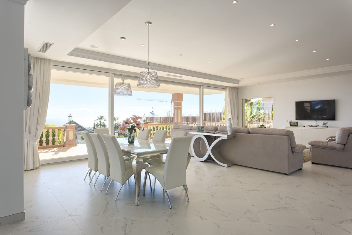 Huis te koop in Los Flamingos | 8 slaapkamers H4428886