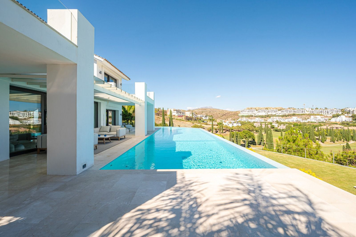 Huis te koop in Los Flamingos | 6 slaapkamers H5005957