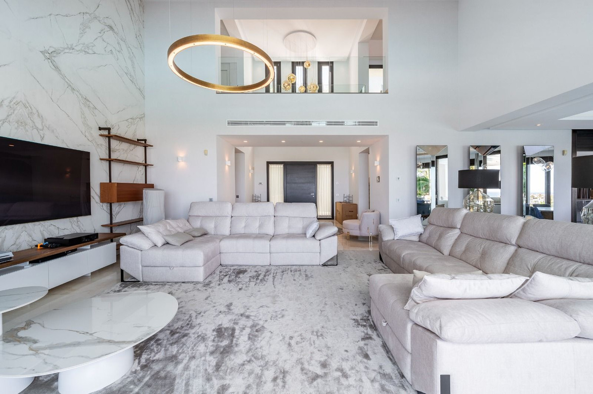 Huis te koop in Los Flamingos | 6 slaapkamers H5005957