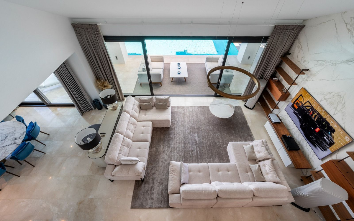 Huis te koop in Los Flamingos | 6 slaapkamers H5005957