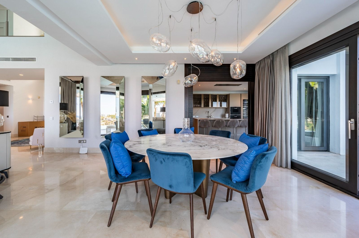 Huis te koop in Los Flamingos | 6 slaapkamers H5005957