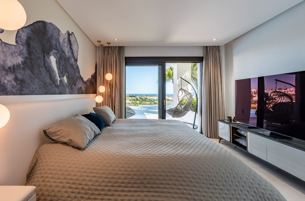 Huis te koop in Los Flamingos | 6 slaapkamers H5005957