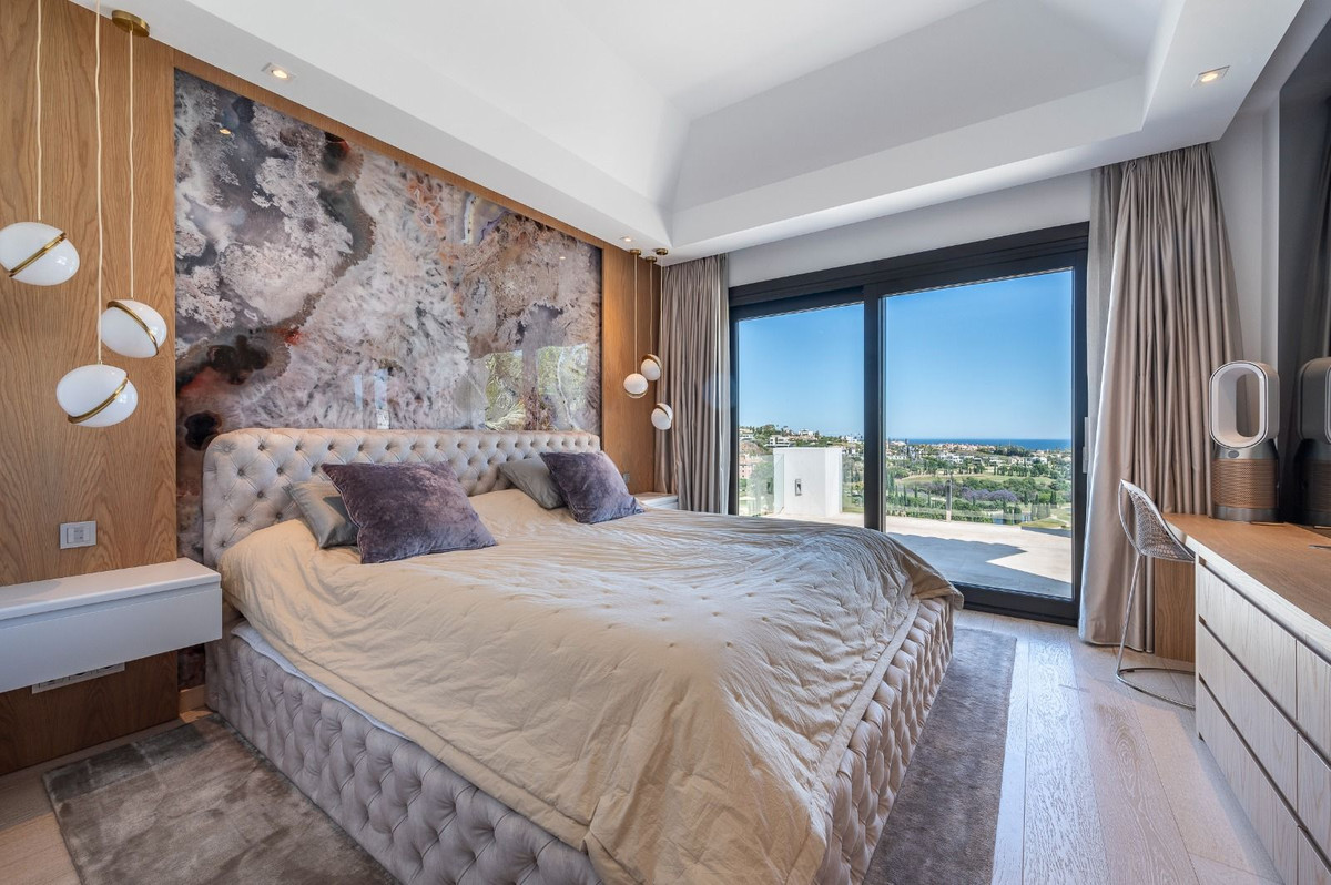 Huis te koop in Los Flamingos | 6 slaapkamers H5005957