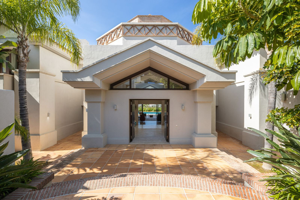 Huis te koop in Los Flamingos | 6 slaapkamers H5075350