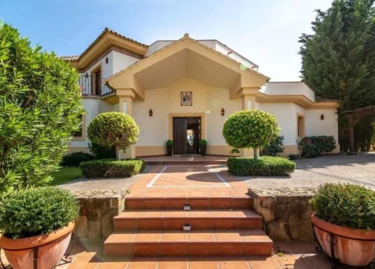 Huis te koop in Los Flamingos | 5 slaapkamers H5076256