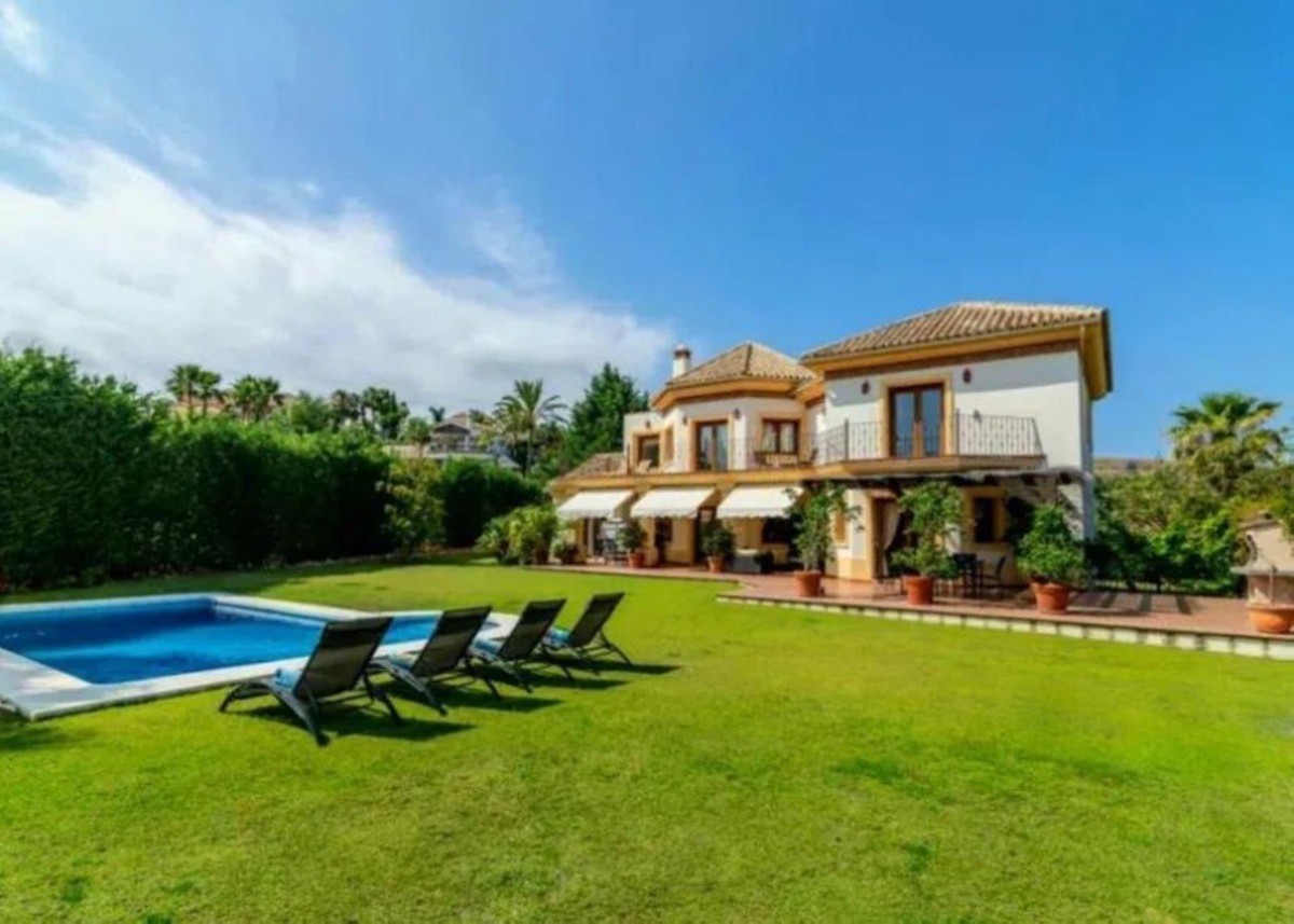 Huis te koop in Los Flamingos | 5 slaapkamers H5076256