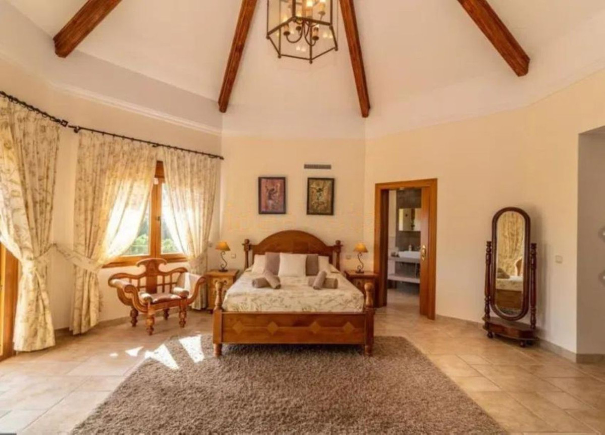 Huis te koop in Los Flamingos | 5 slaapkamers H5076256
