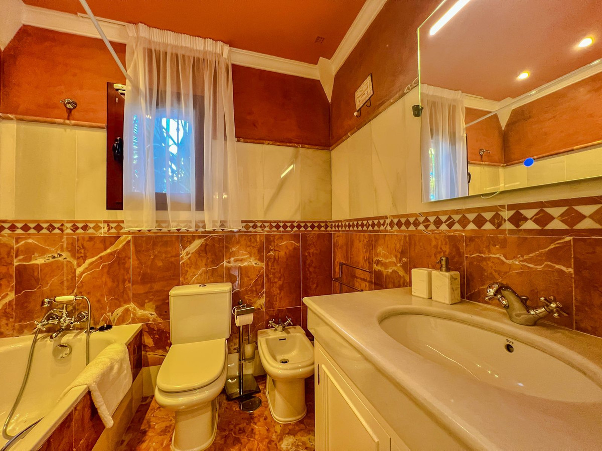 Huis te koop in Los Flamingos | 5 slaapkamers H5246014