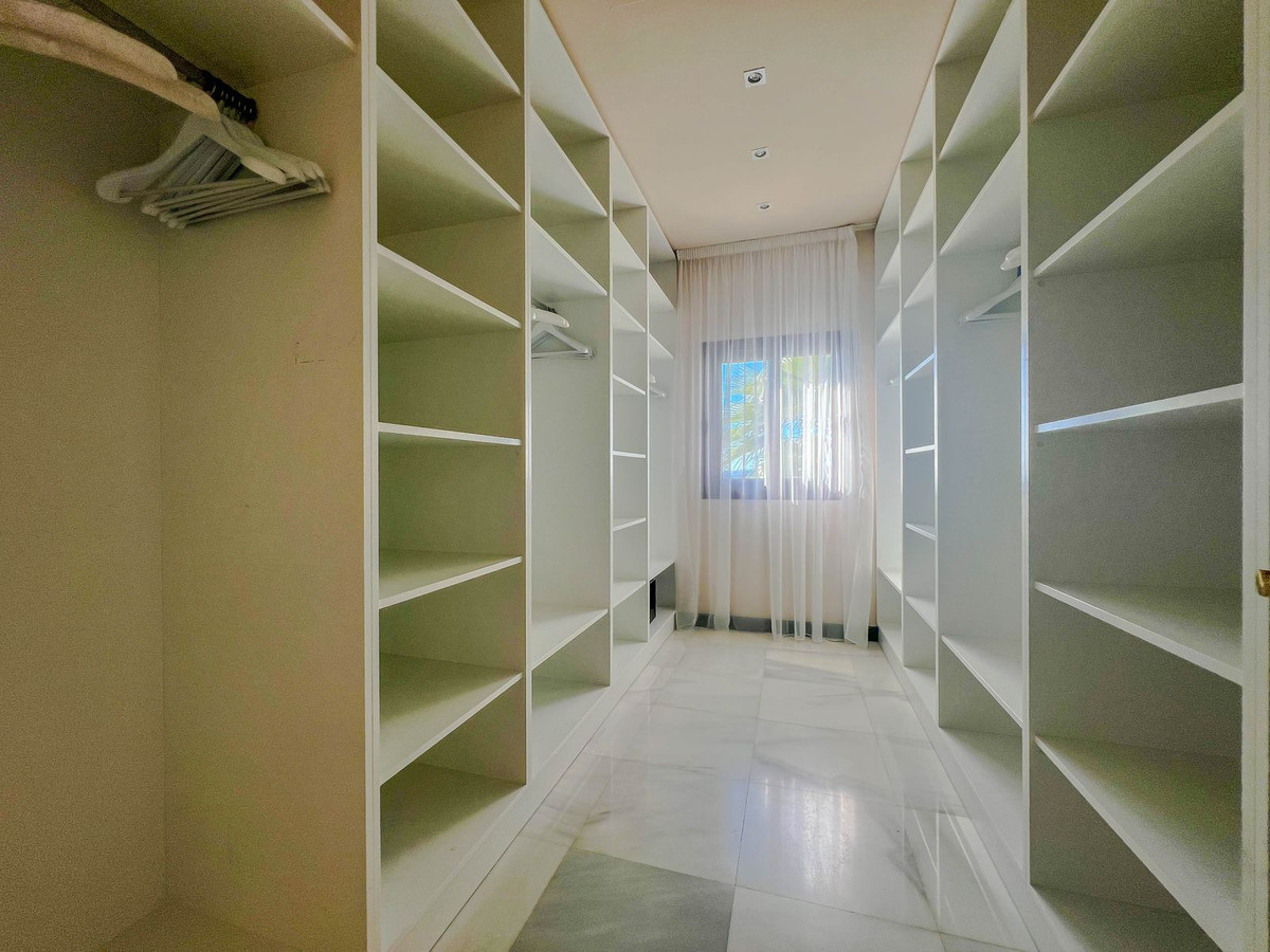 Huis te koop in Los Flamingos | 5 slaapkamers H5246014