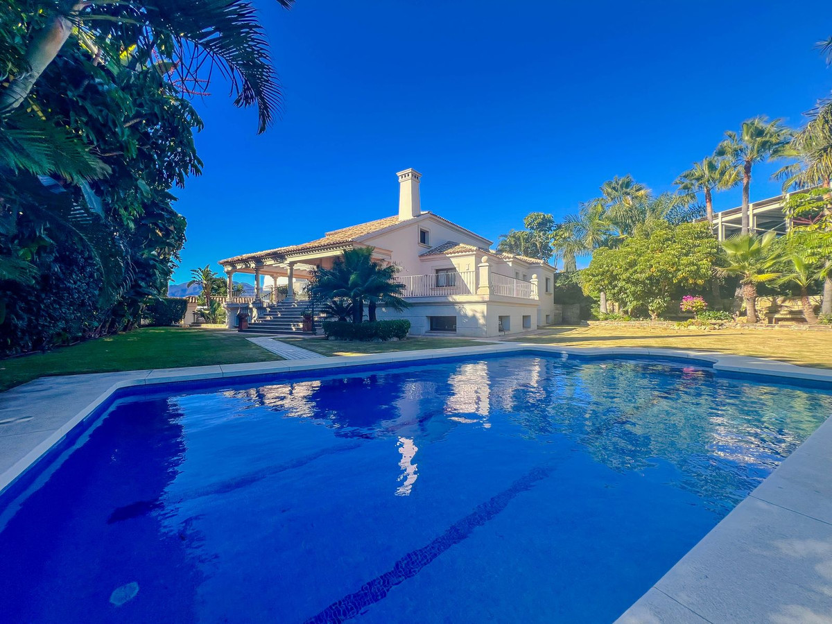 Huis te koop in Los Flamingos | 5 slaapkamers H5246014