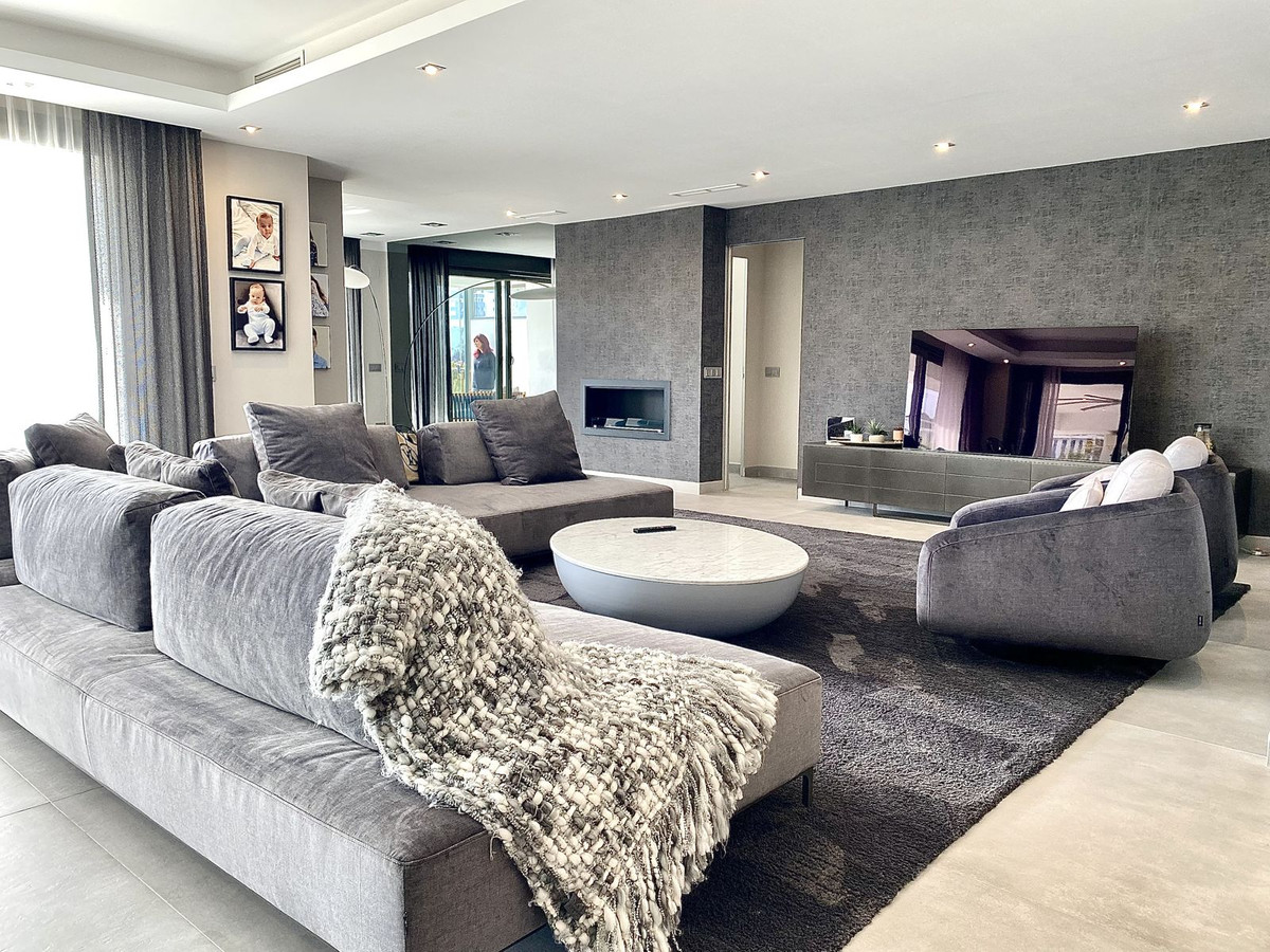 Appartement te koop in Los Flamingos | 4 slaapkamers H5287960