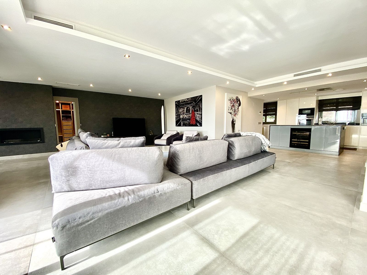 Appartement te koop in Los Flamingos | 4 slaapkamers H5287960