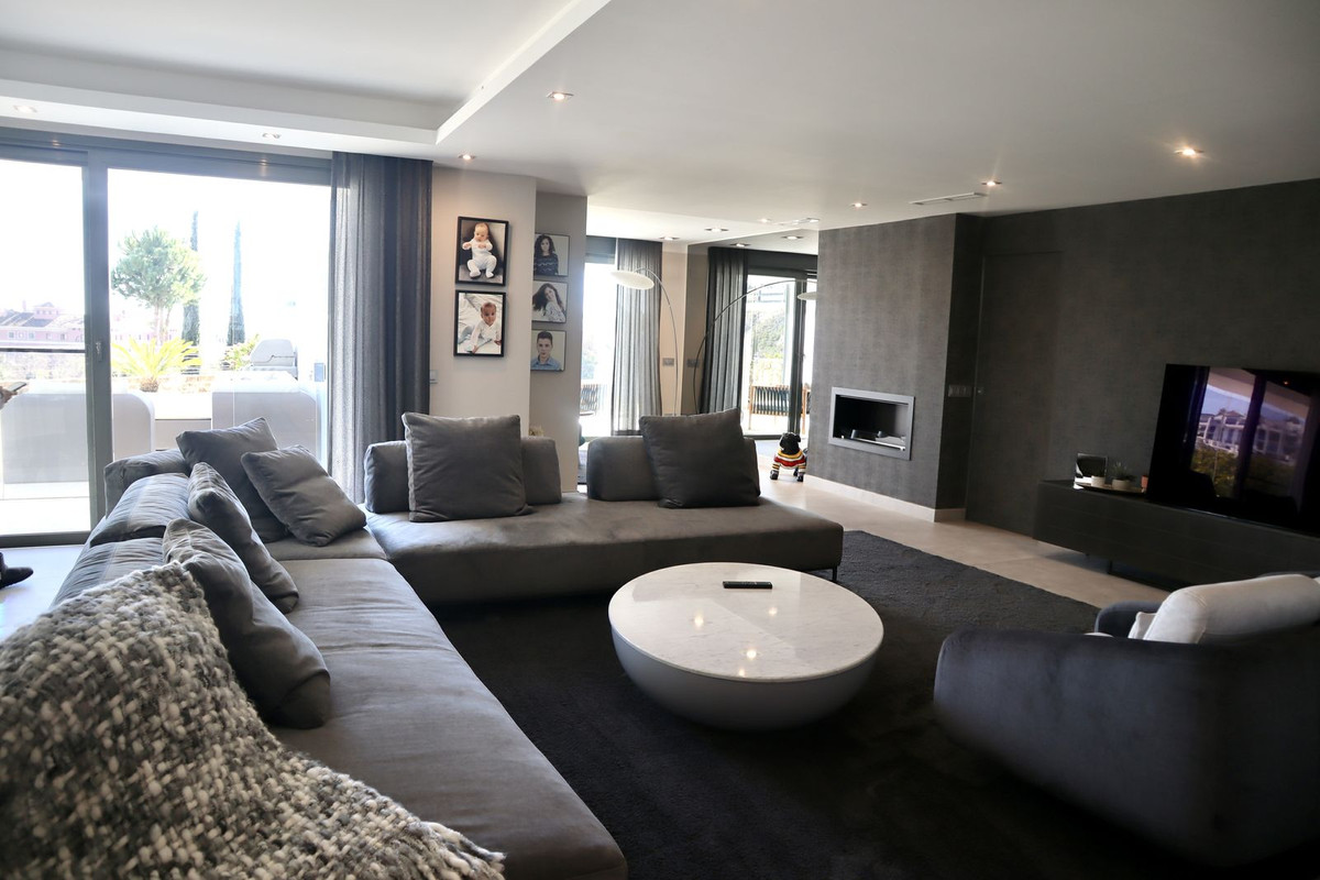 Appartement te koop in Los Flamingos | 4 slaapkamers H5287960