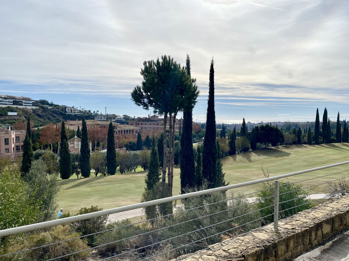 Appartement te koop in Los Flamingos | 4 slaapkamers H5287960