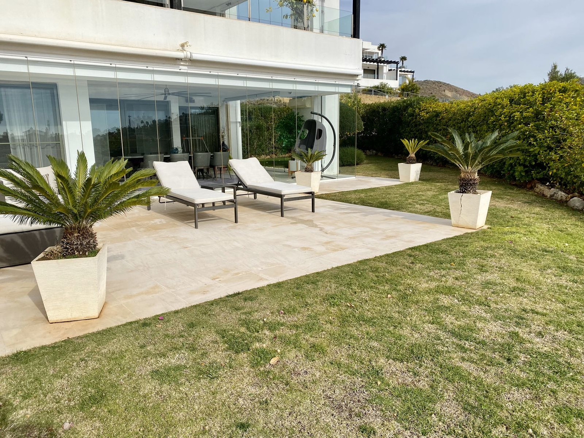 Appartement te koop in Los Flamingos | 4 slaapkamers H5287960