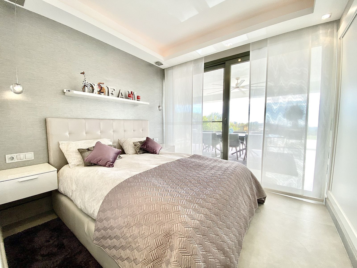 Appartement te koop in Los Flamingos | 4 slaapkamers H5287960