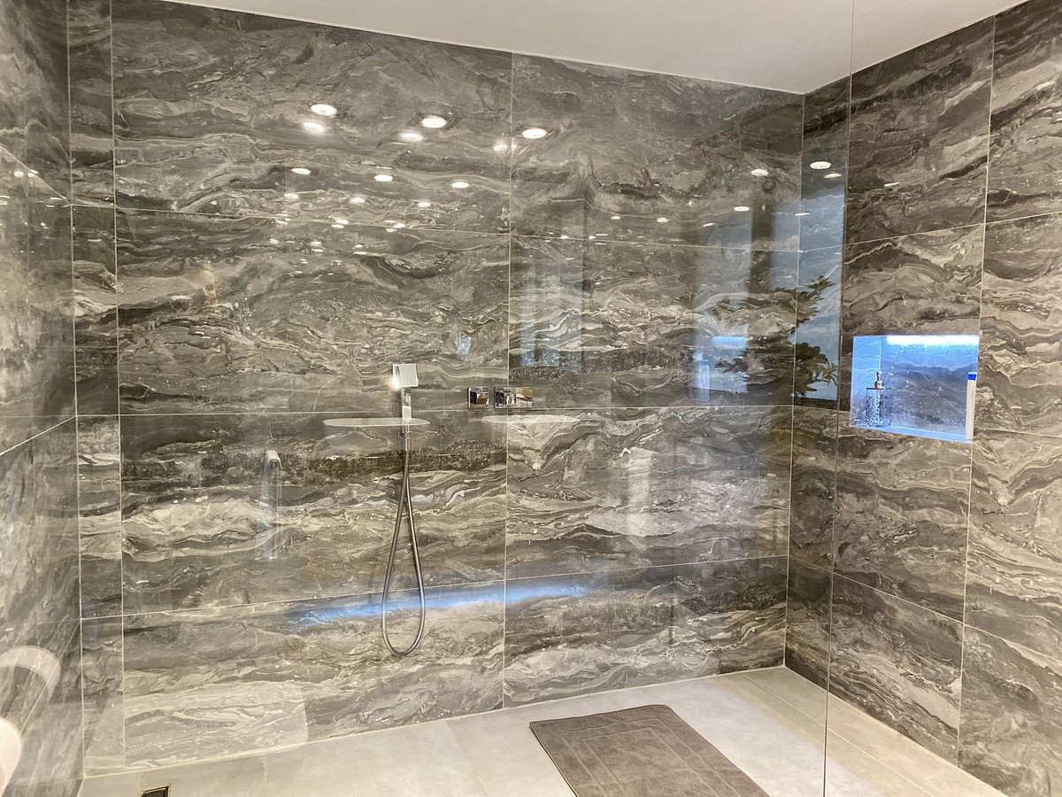 Appartement te koop in Los Flamingos | 4 slaapkamers H5287960