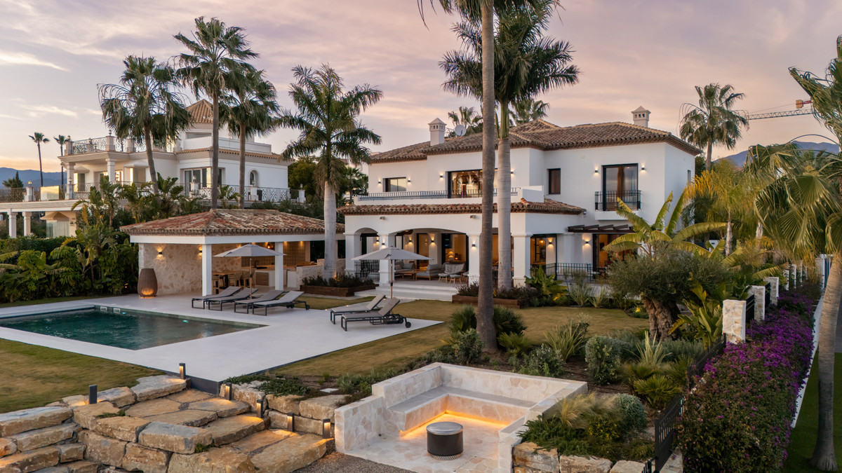 Huis te koop in Los Flamingos | 4 slaapkamers H5293273