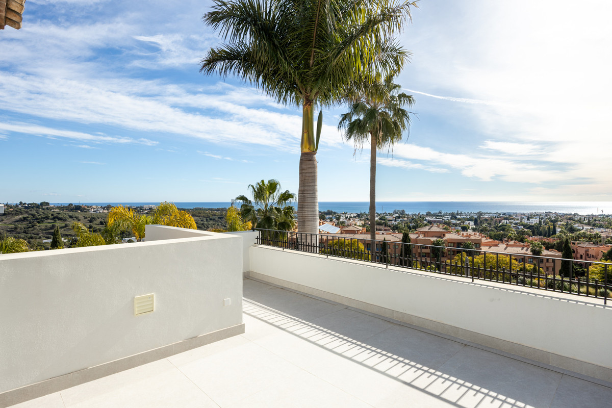 Huis te koop in Los Flamingos | 4 slaapkamers H5293273