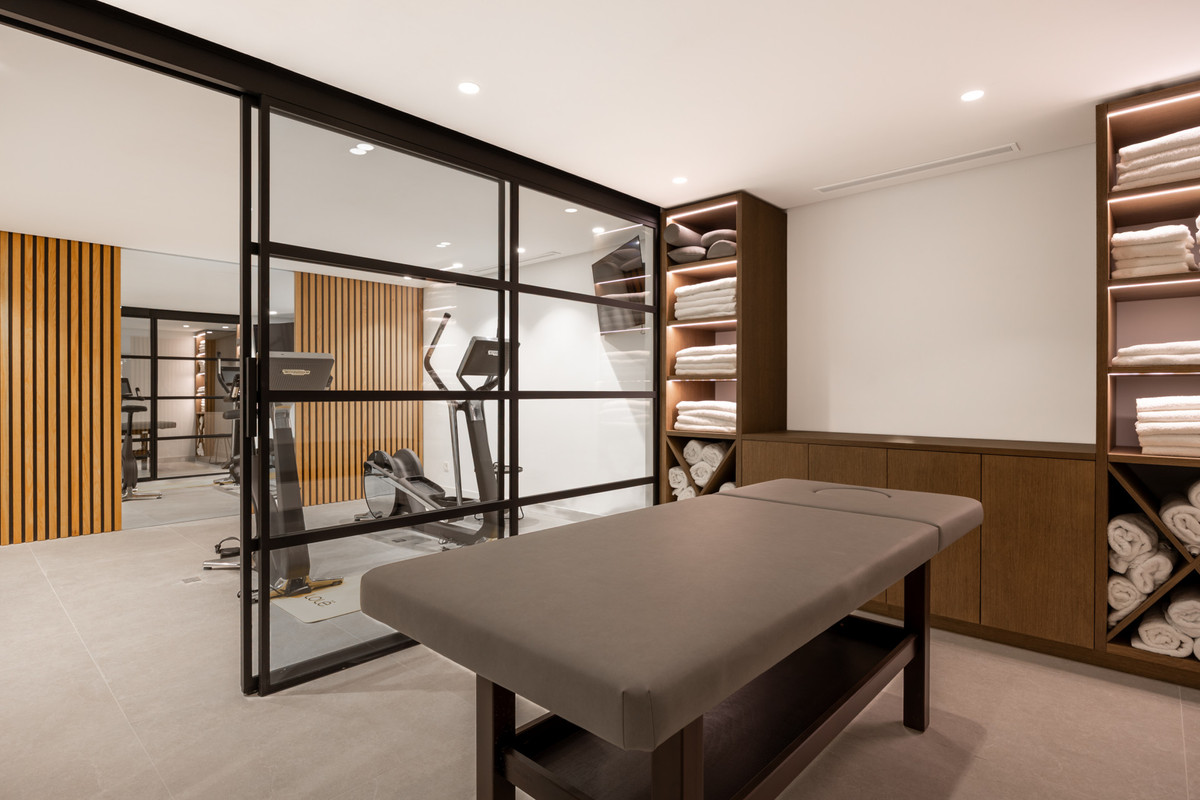 Huis te koop in Los Flamingos | 4 slaapkamers H5293273