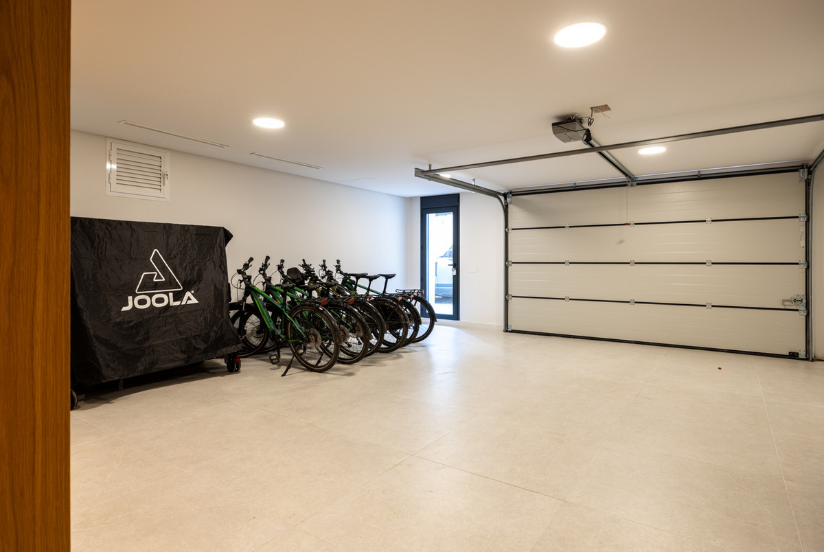 Huis te koop in Los Flamingos | 4 slaapkamers H5293273