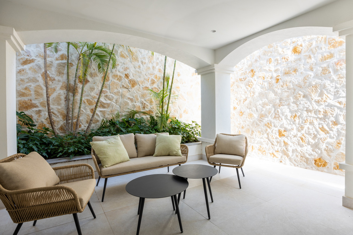 Huis te koop in Los Flamingos | 4 slaapkamers H5293273