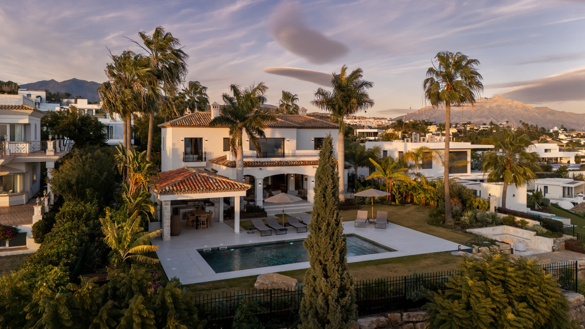 Huis te koop in Los Flamingos | 4 slaapkamers H5293273