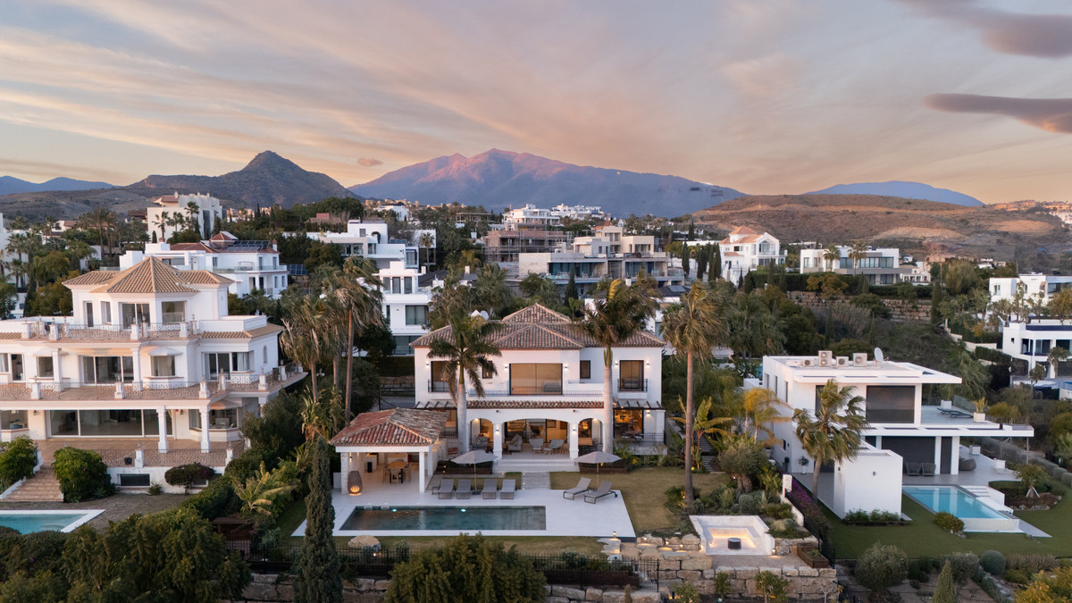 Huis te koop in Los Flamingos | 4 slaapkamers H5293273