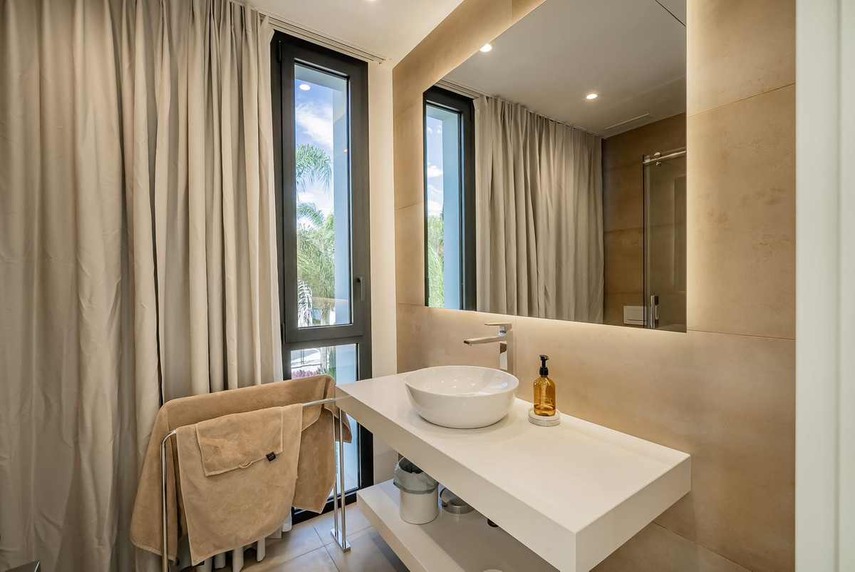 Property main view 14