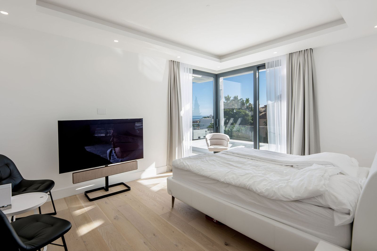 Property main view 33