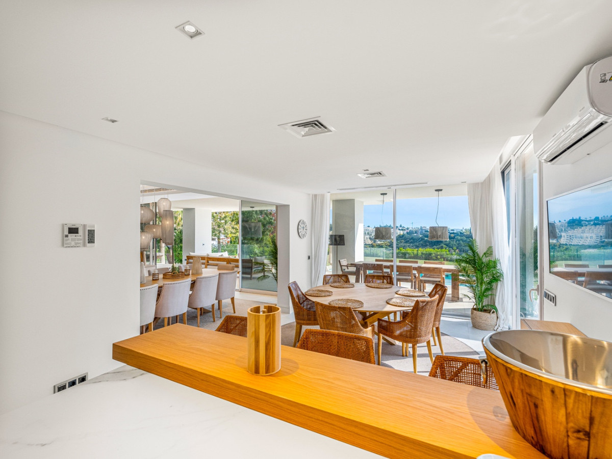 Huis te koop in Los Flamingos | 4 slaapkamers H5353831