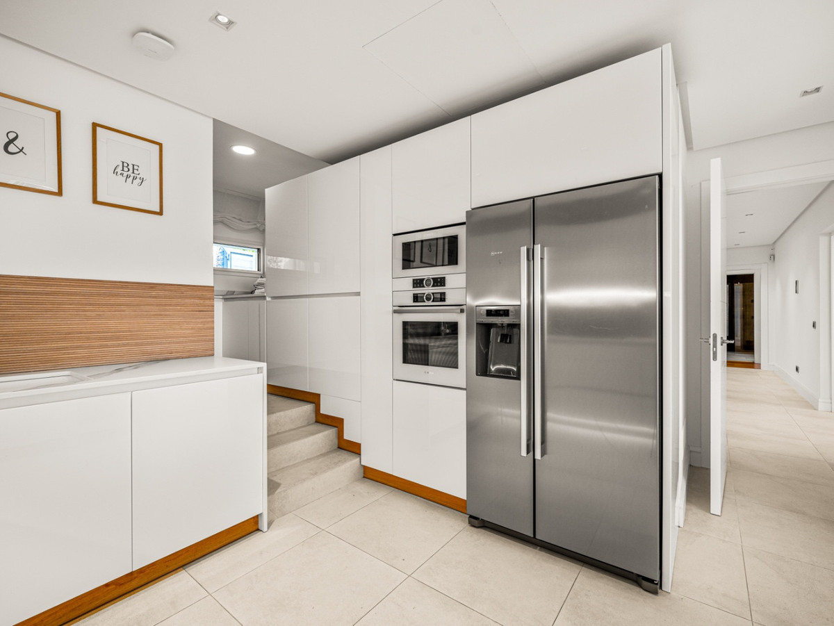 Huis te koop in Los Flamingos | 4 slaapkamers H5353831