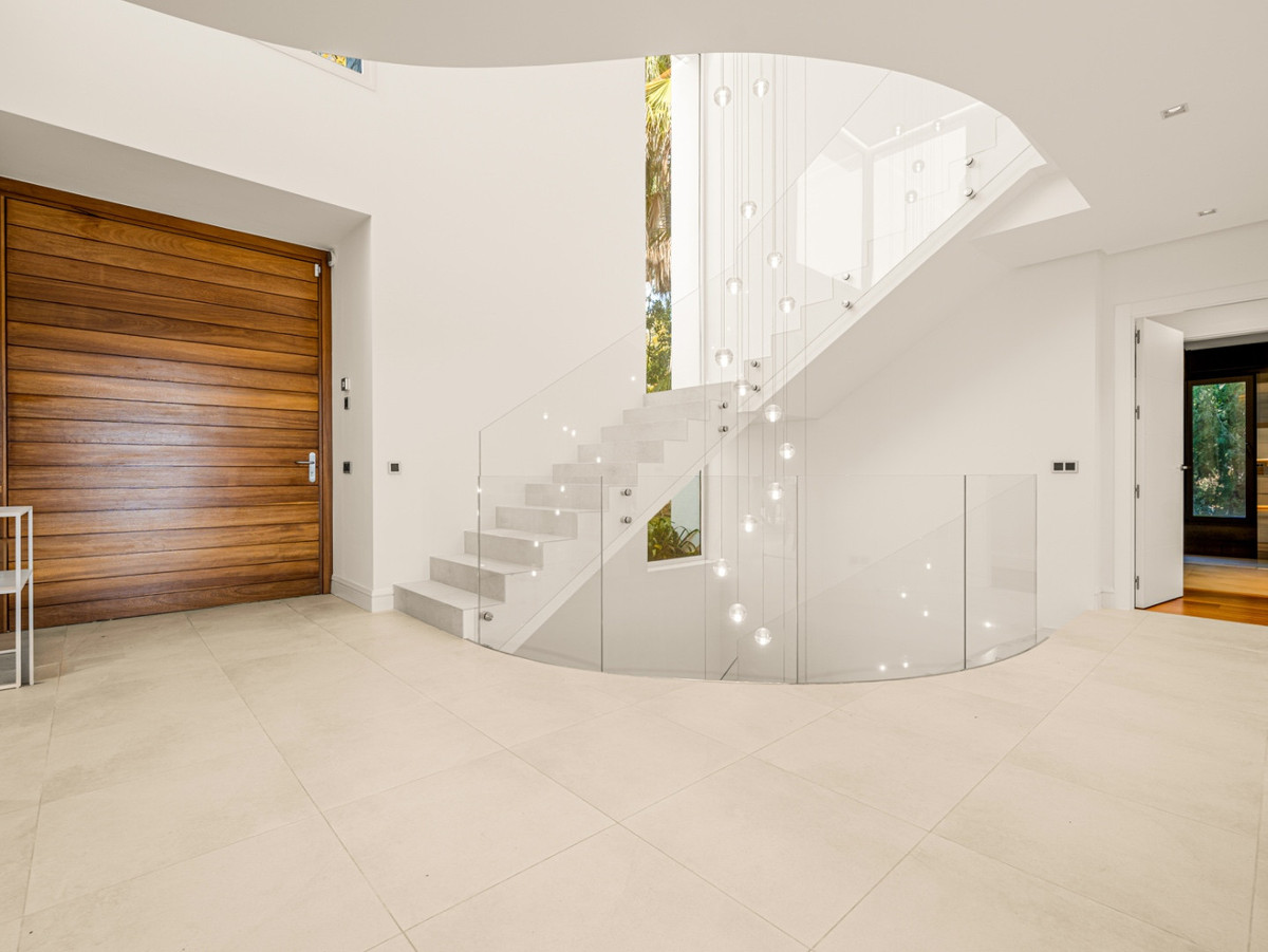 Huis te koop in Los Flamingos | 4 slaapkamers H5353831