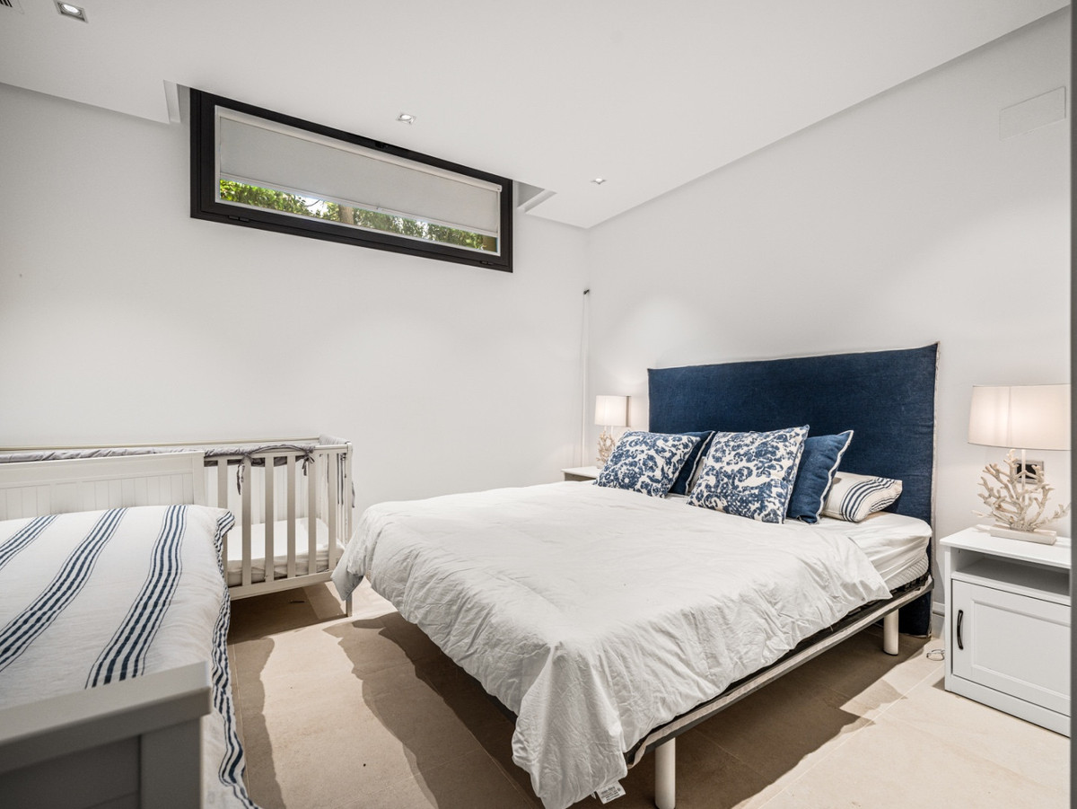 Huis te koop in Los Flamingos | 4 slaapkamers H5353831