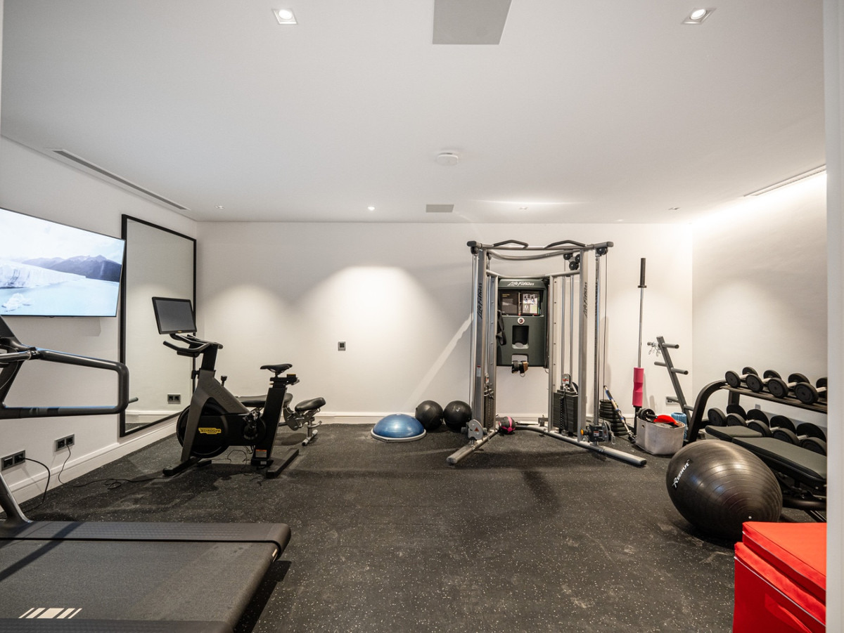 Huis te koop in Los Flamingos | 4 slaapkamers H5353831