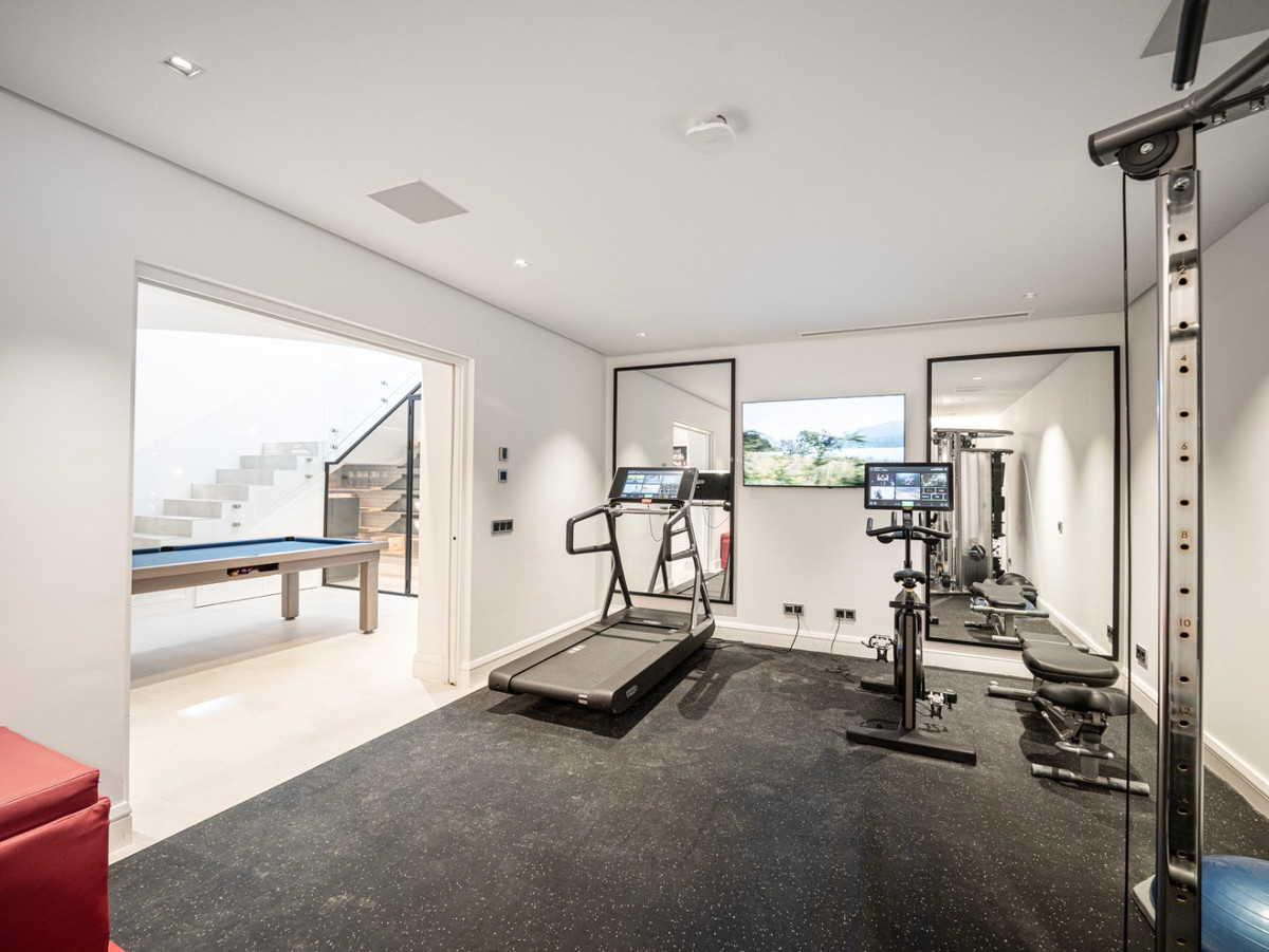 Huis te koop in Los Flamingos | 4 slaapkamers H5353831