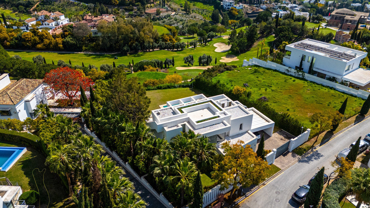 Huis te koop in Los Flamingos | 4 slaapkamers H5353831