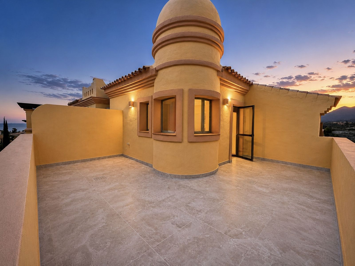 Penthouse te koop in Los Flamingos | 3 slaapkamers H5397406