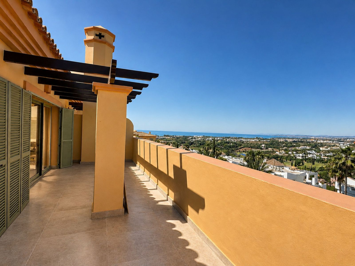 Penthouse te koop in Los Flamingos | 3 slaapkamers H5397406