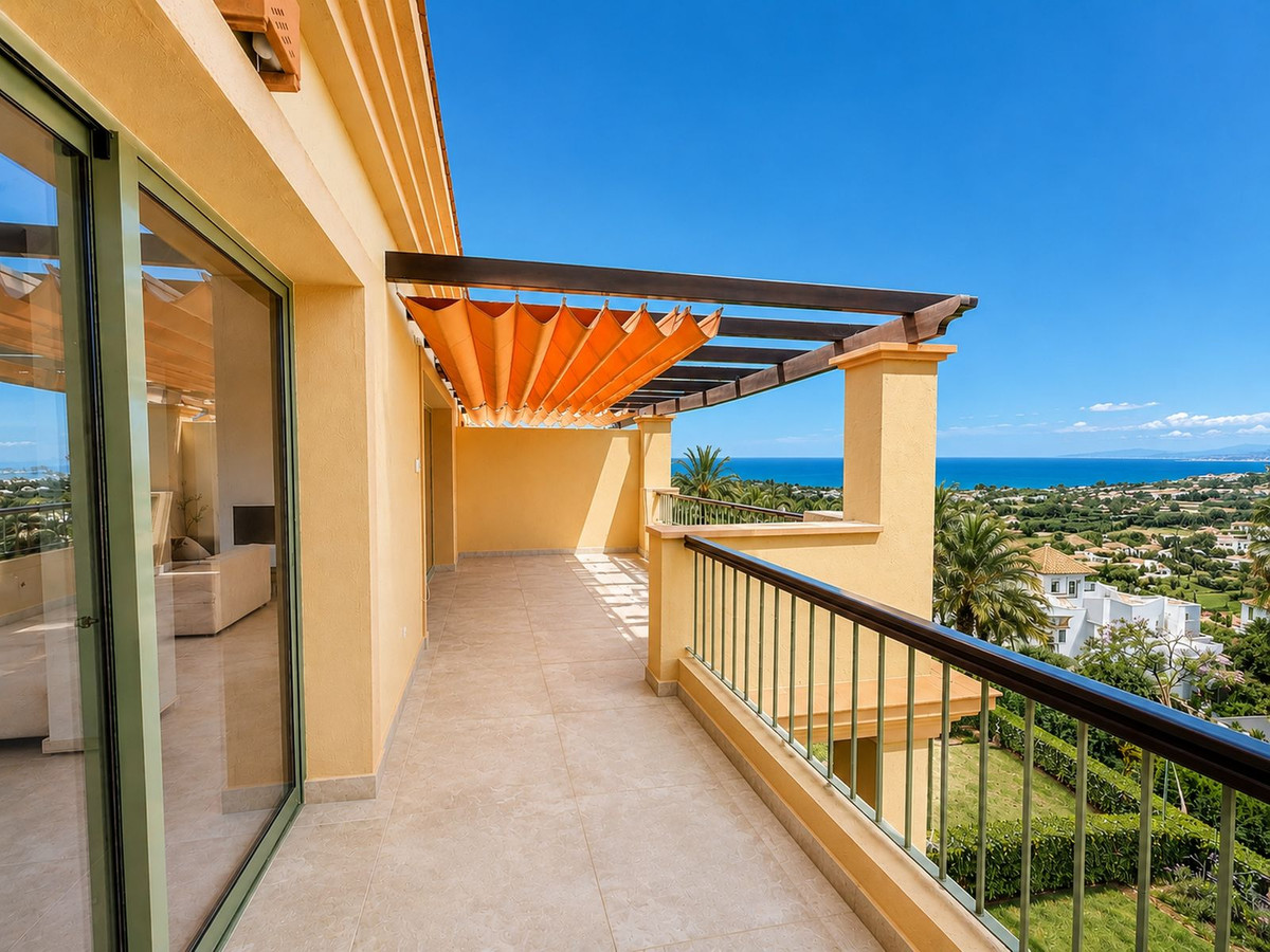 Penthouse te koop in Los Flamingos | 3 slaapkamers H5397406
