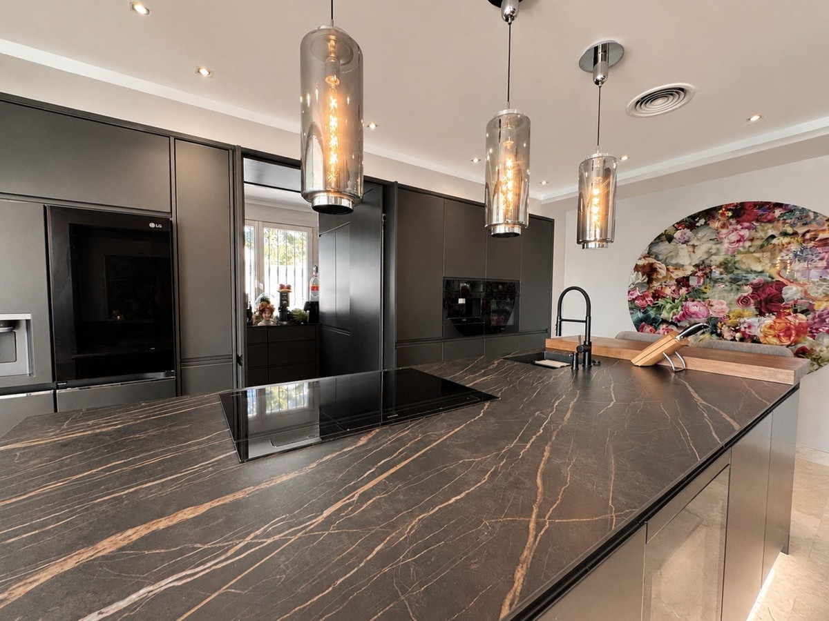 Huis te koop in Los Flamingos | 6 slaapkamers H5467711