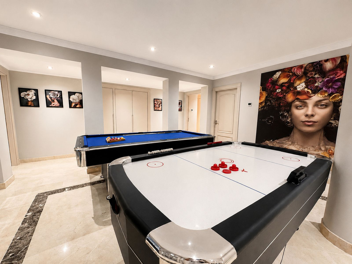 Huis te koop in Los Flamingos | 6 slaapkamers H5467711