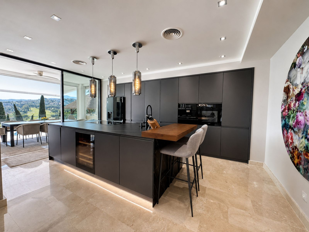 Huis te koop in Los Flamingos | 6 slaapkamers H5467711