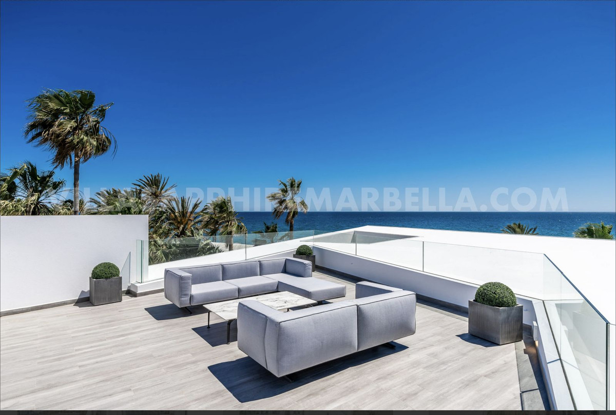 Vrijstaande Villa in Los Monteros-18